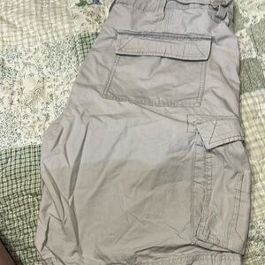 Wrangler 38 cargo shorts